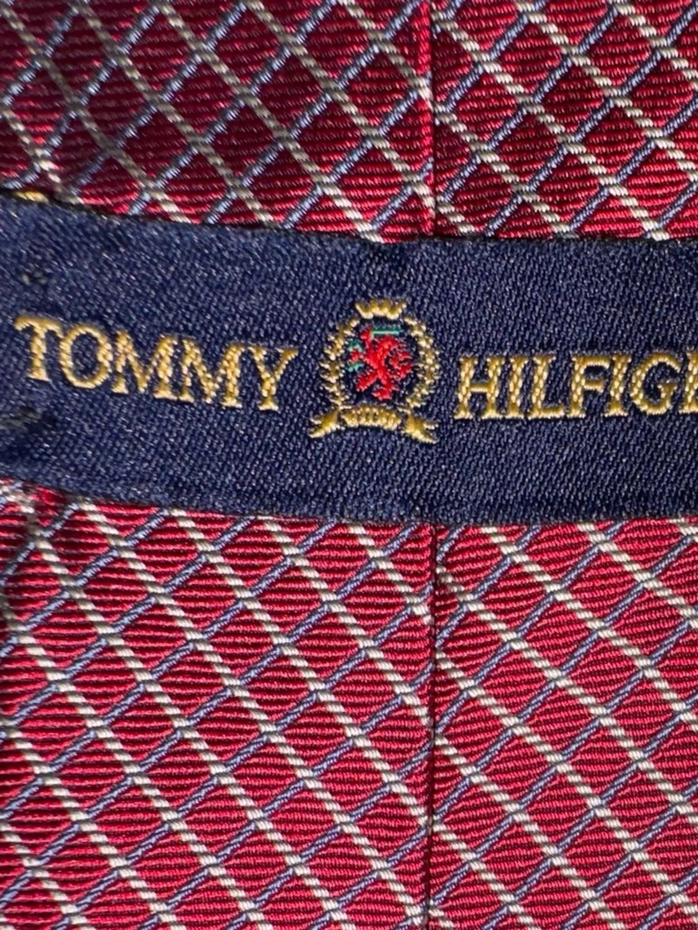 RARE Vintage Tommy Hilfiger Silk Tie 90s Lion Crest Logo Red Navy Diamond Prep